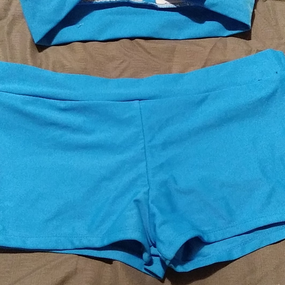 Swimsuit - Picture 4 of 4
